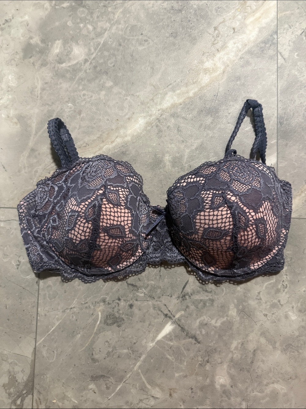 La Vie En Rose Gray Lace Push-Up Bra with Nude Lining